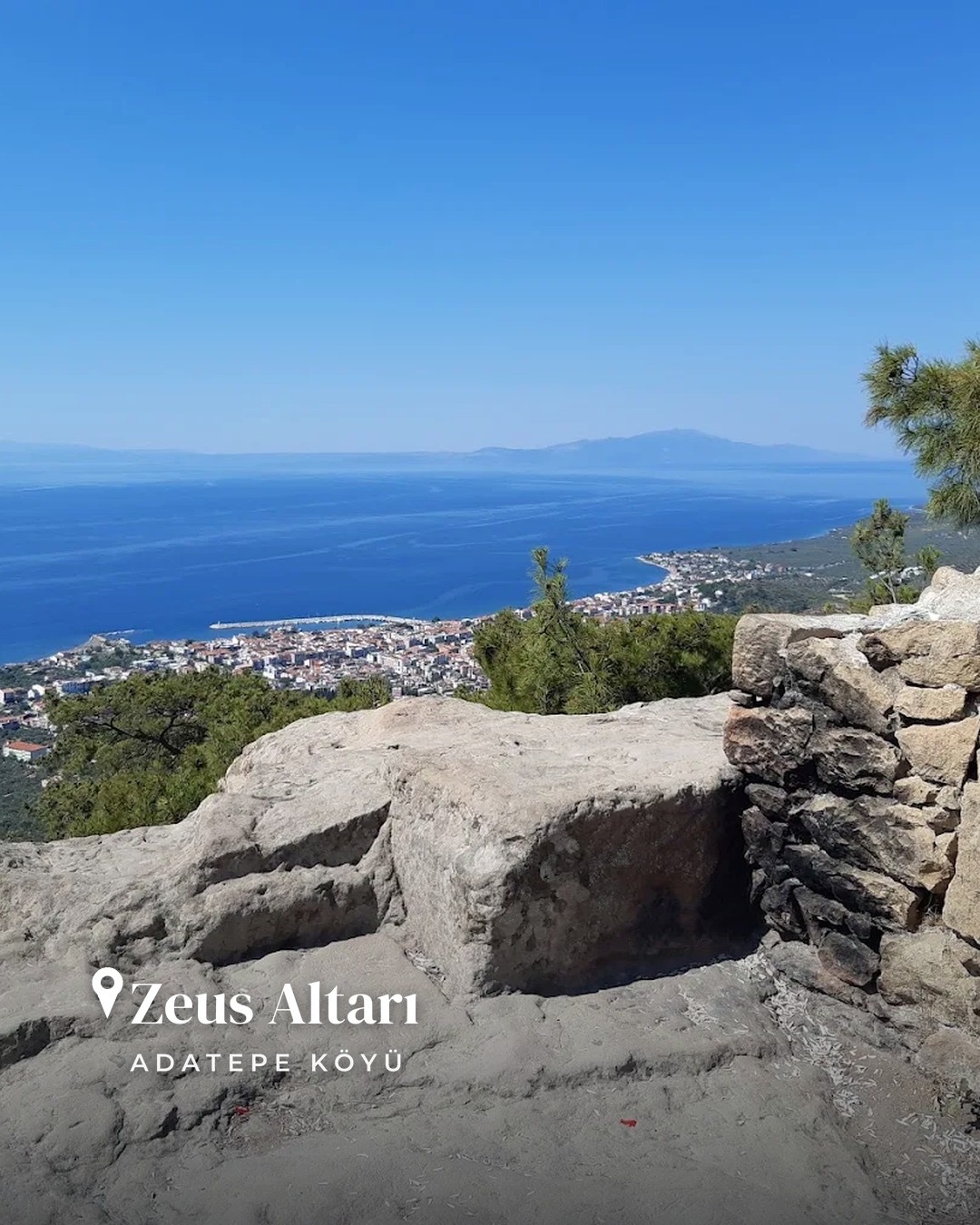 Adatepe köyündeki Zeus Altarı